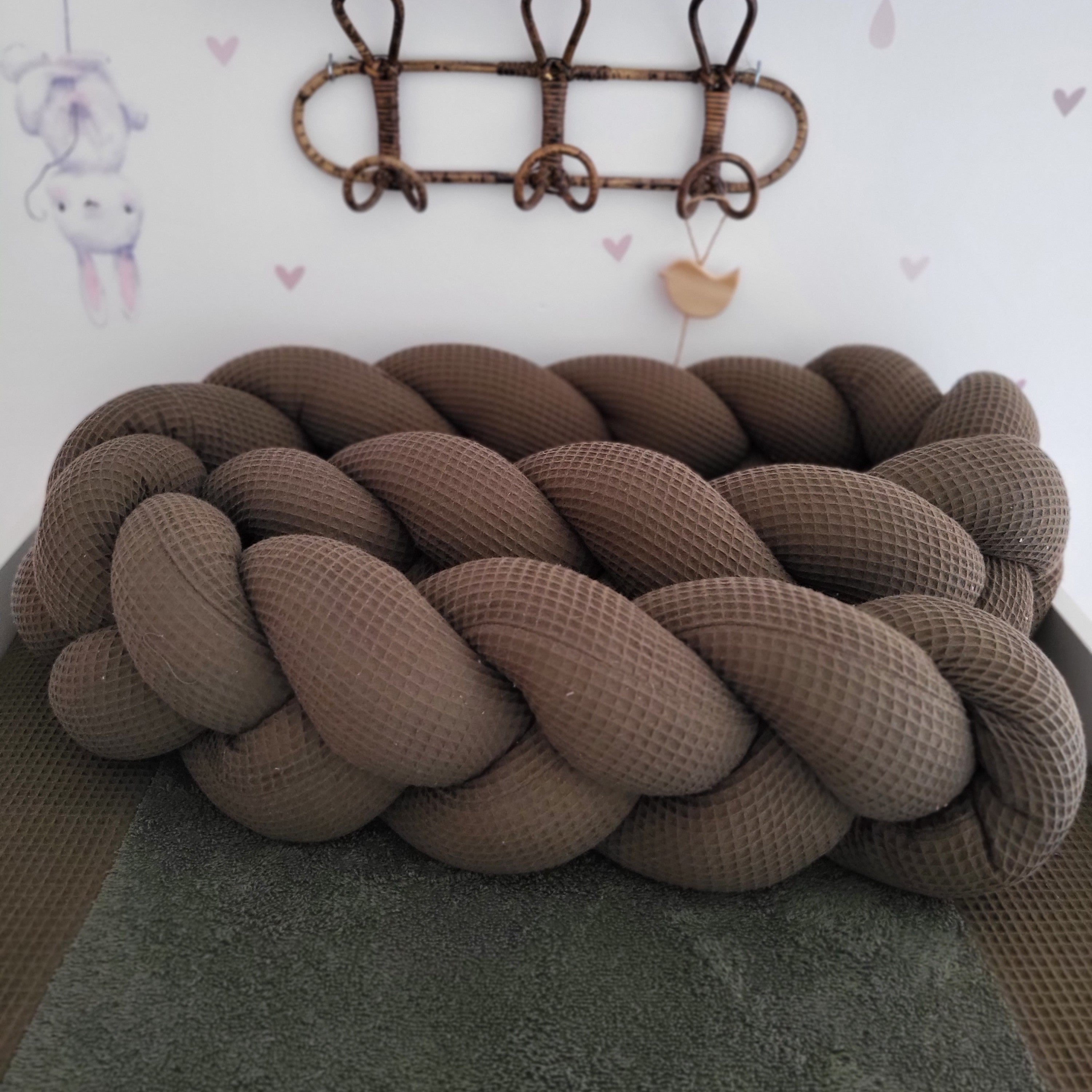 Geflochtene Bettschnecke / Bettschlange Waffelpique - Baby-Anmata