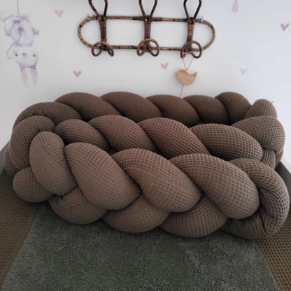 Geflochtene Bettschnecke / Bettschlange Waffelpique - Baby-Anmata
