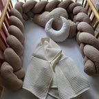 Geflochtene Bettschnecke / Bettschlange Waffelpique - Baby-Anmata