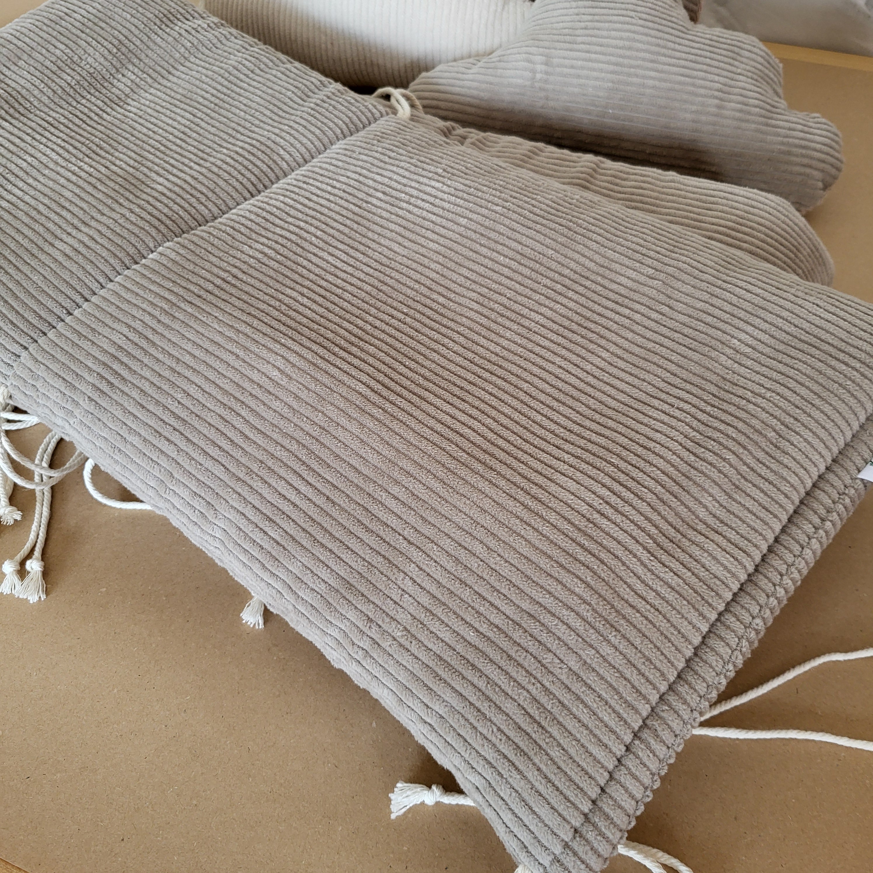 Bettumrandung Cord für Baby und Kinderbett - Baby-Anmata