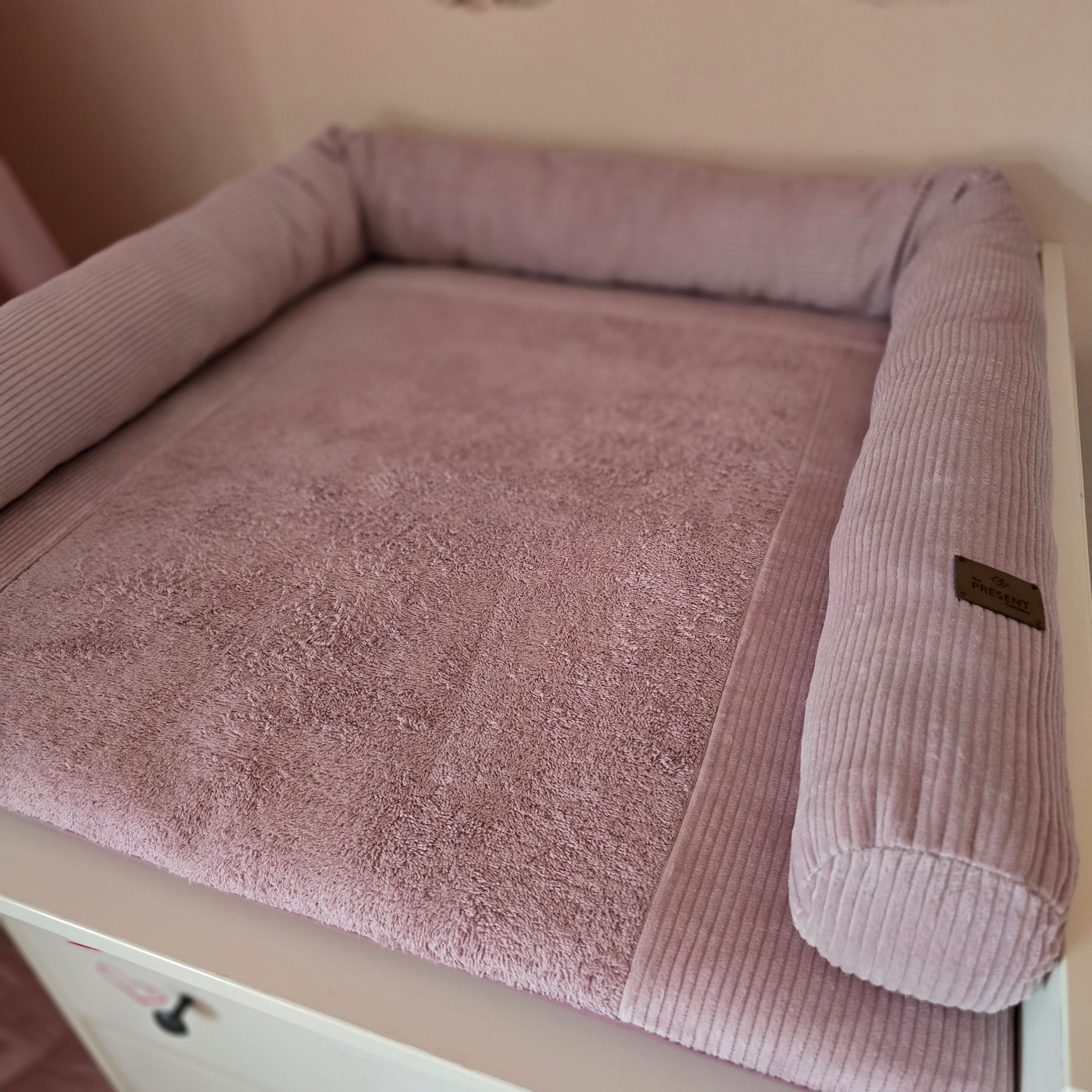 Wickeltischschlange für Wickelauflage Cord - Baby-Anmata