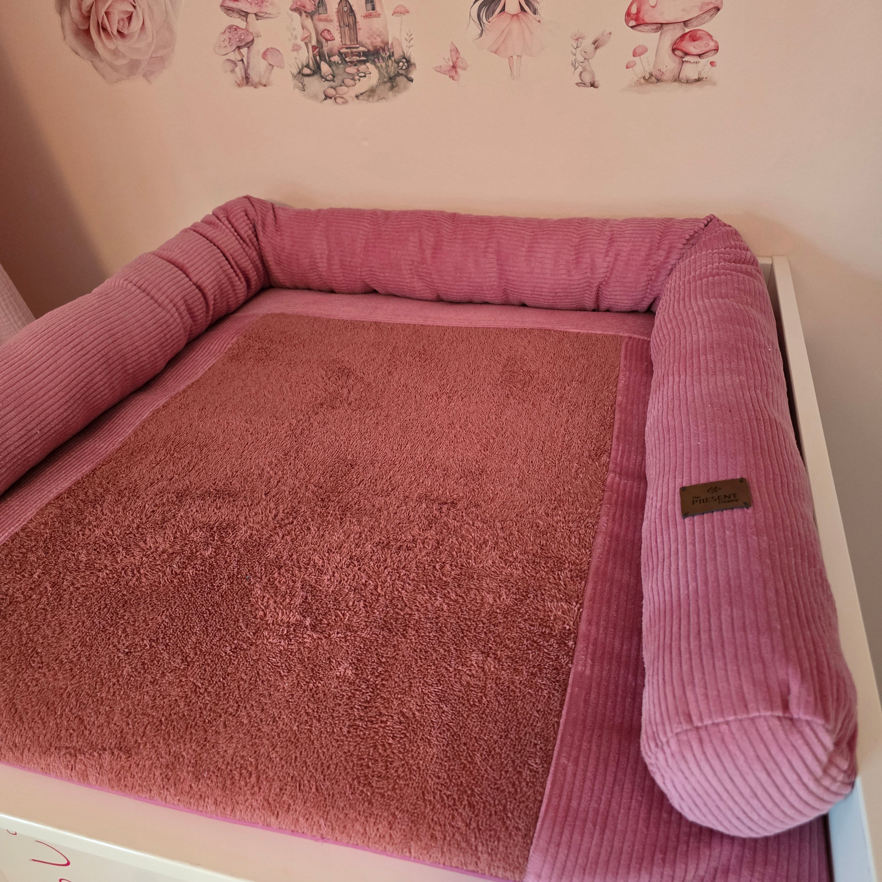 Wickeltischschlange für Wickelauflage Cord - Baby-Anmata