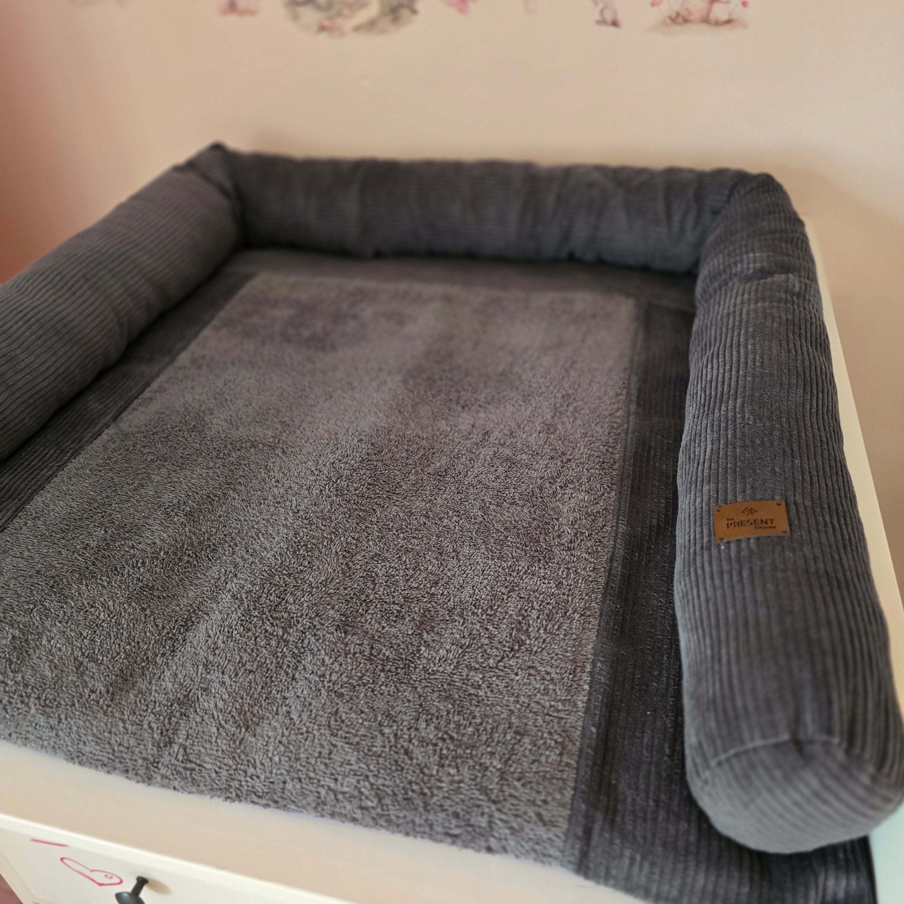 Wickeltischschlange für Wickelauflage Cord - Baby-Anmata