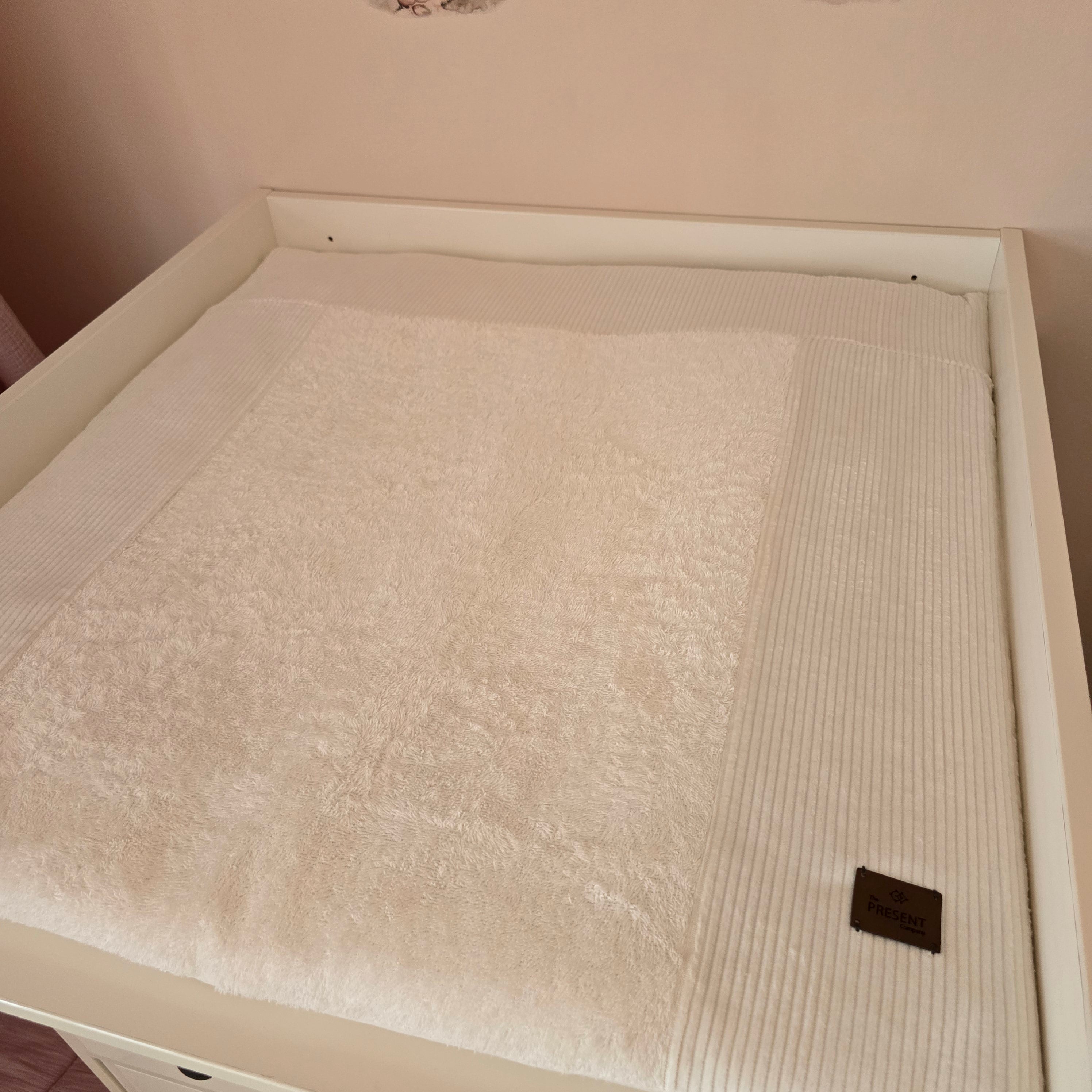 Wickelauflage mit abnehmbarem Bezug Cord - Baby-Anmata