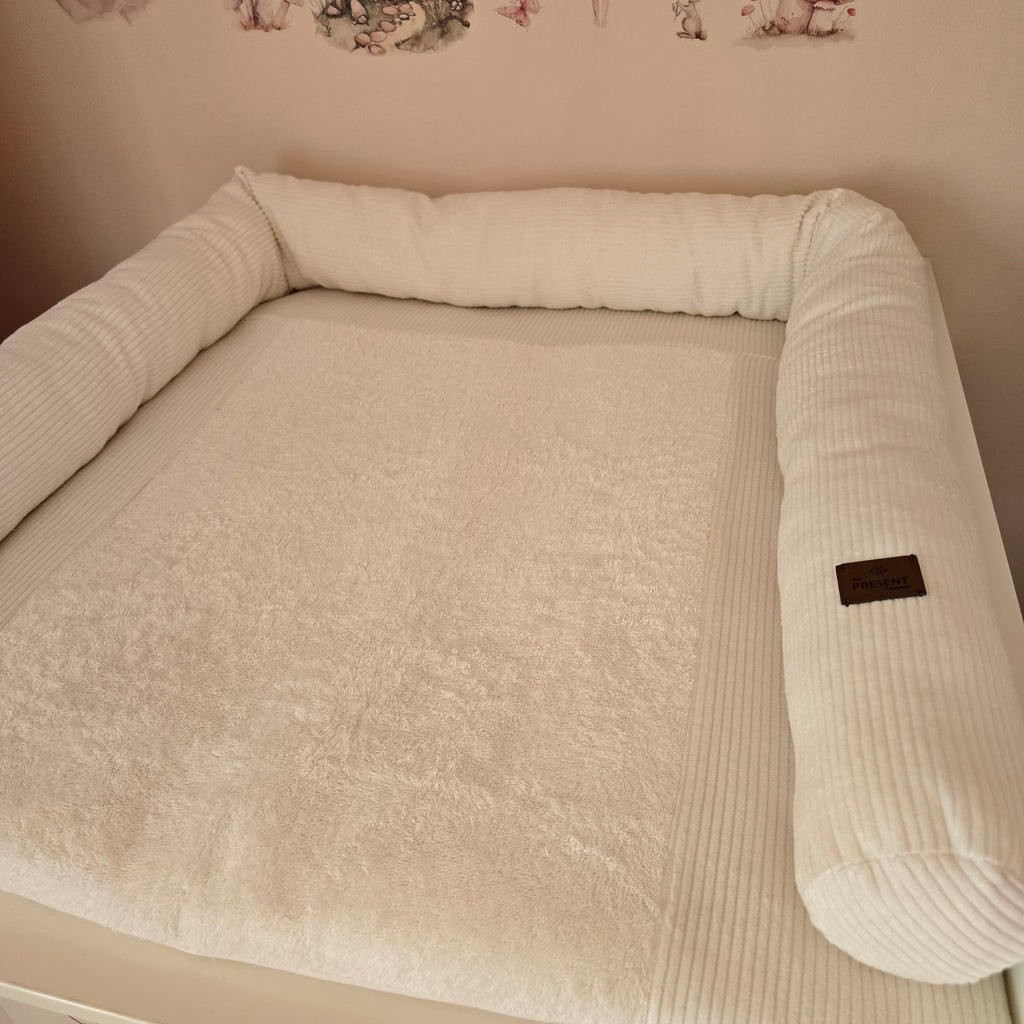 Wickeltischschlange für Wickelauflage Cord - Baby-Anmata