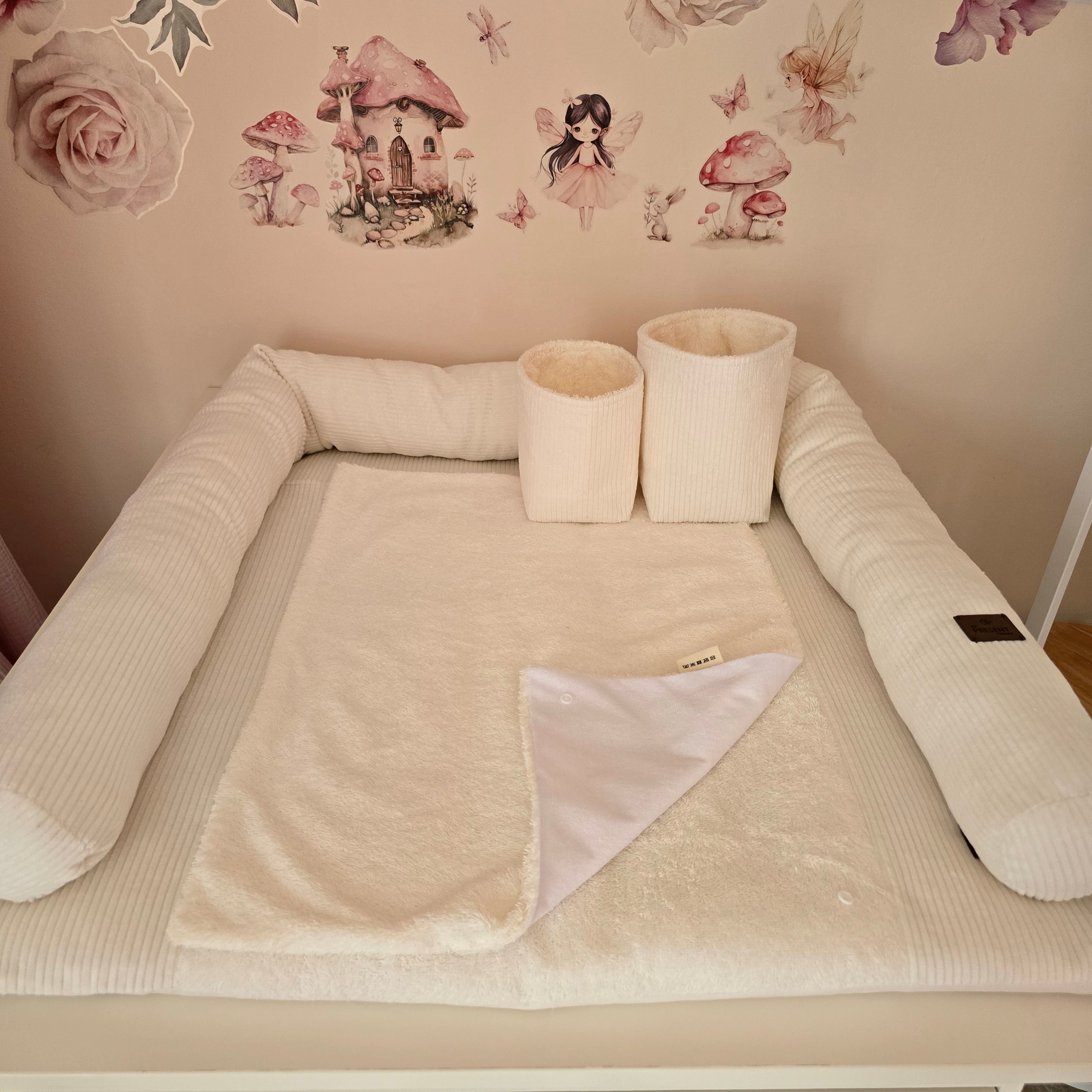 Wickelplatz-Komplettset Cord - Baby-Anmata