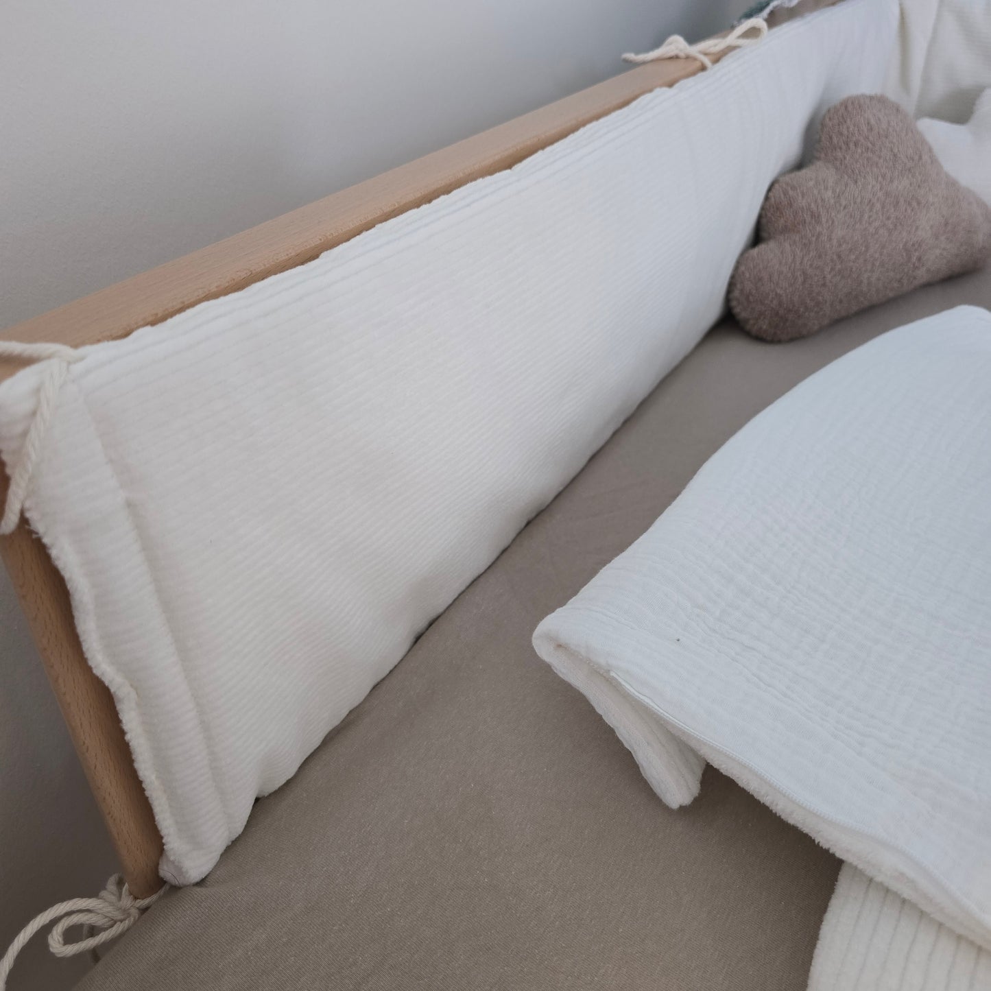 Bettumrandung Cord für Kinderbett