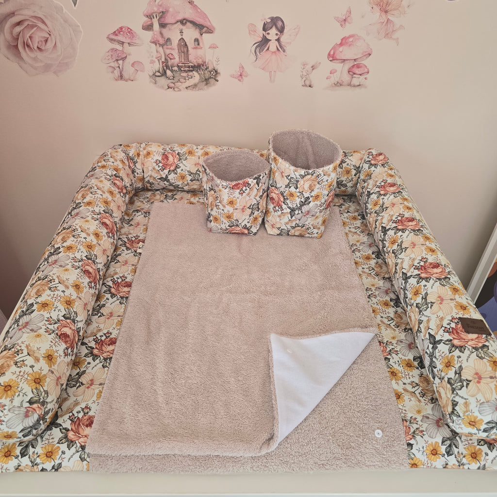 Wickelplatz-Komplettset Retroblume - Baby-Anmata