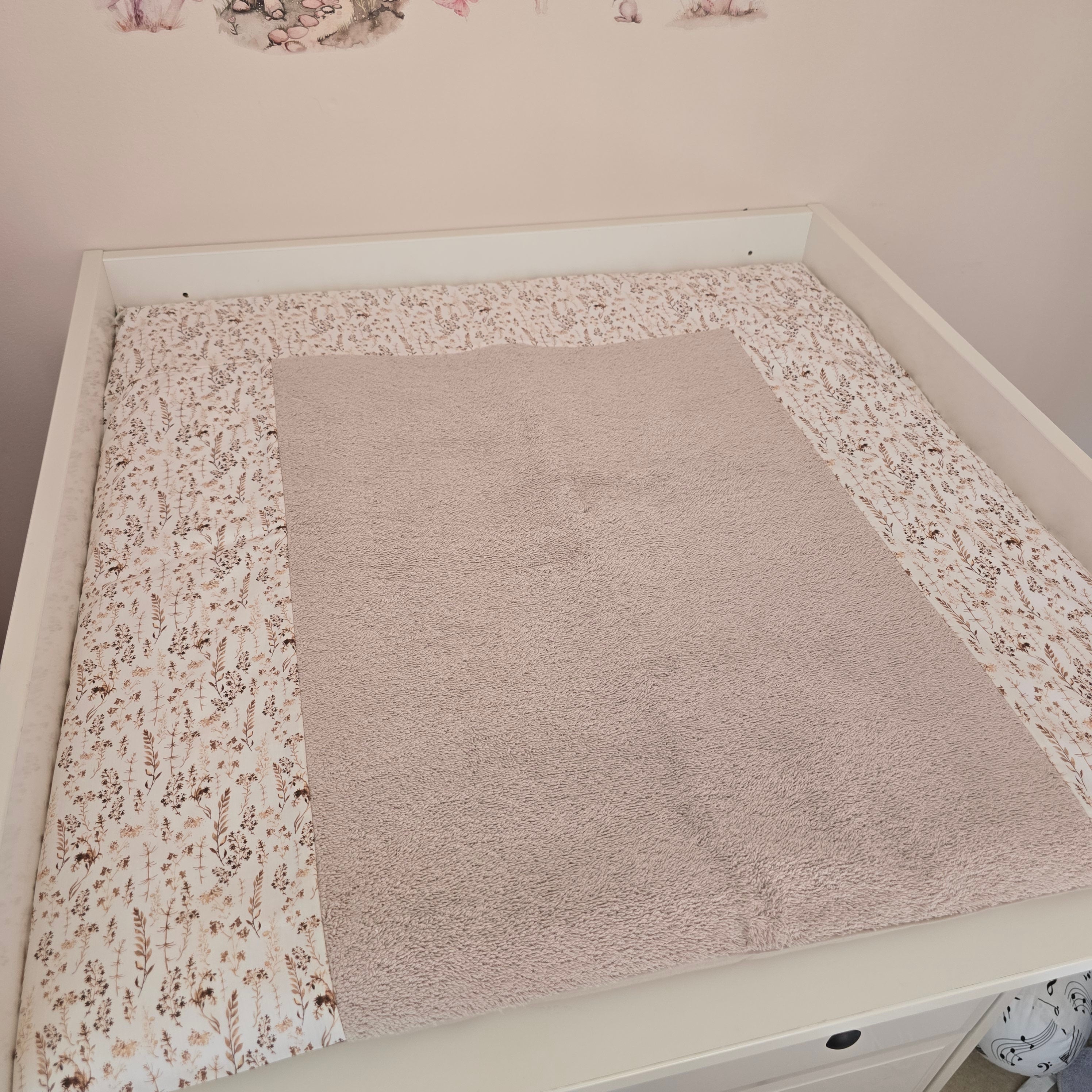 Wickelauflage mit abnehmbarem Bezug Bohoblume - Baby-Anmata