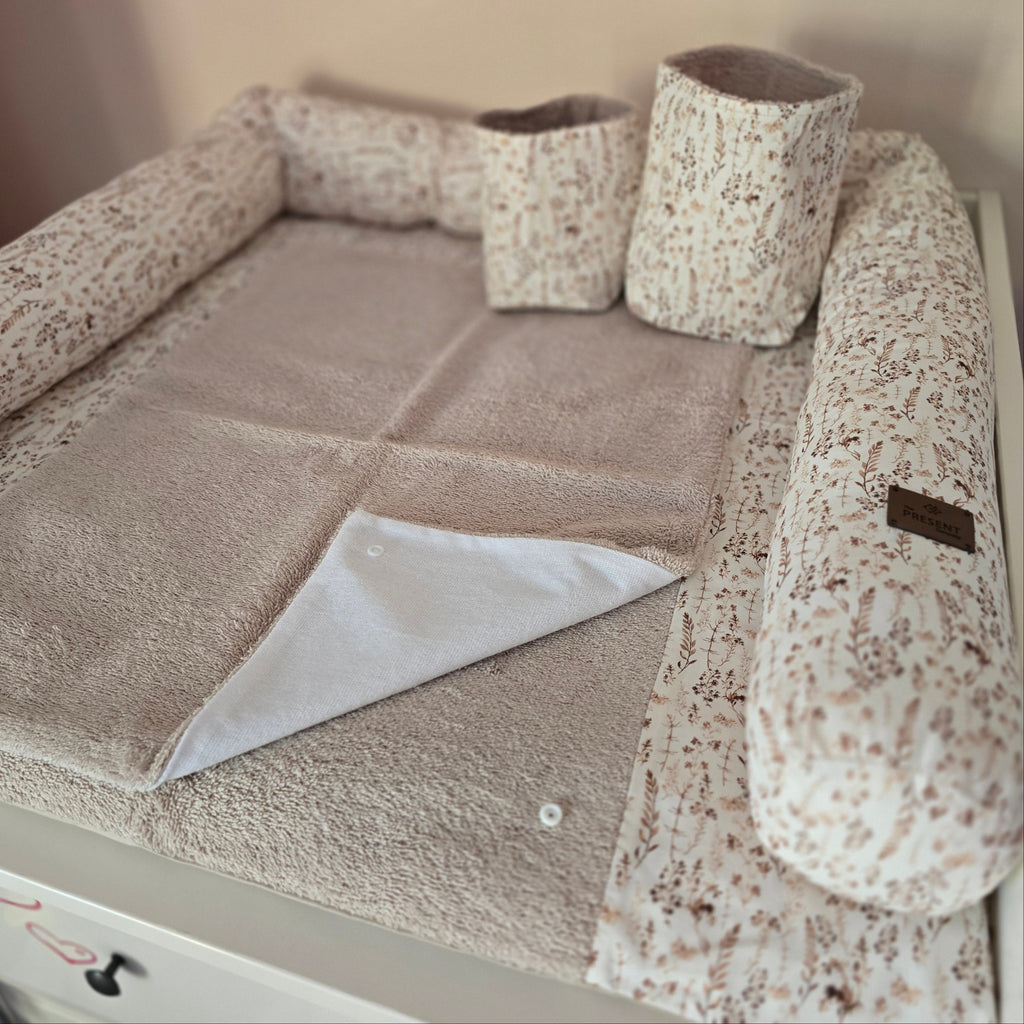 Wickeltischschlange Retroblume für Wickelauflage - Baby-Anmata