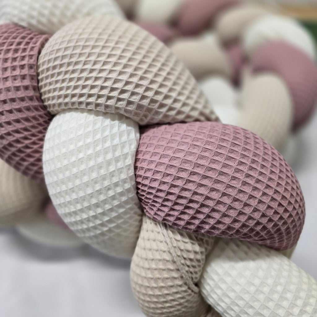 Geflochtene Bettschnecke / Bettschlange Nori - Baby-Anmata