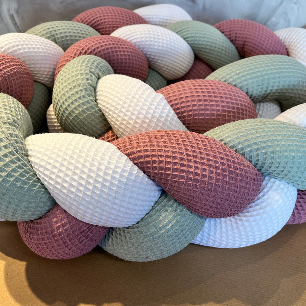 Geflochtene Bettschnecke / Bettschlange Nala - Baby-Anmata