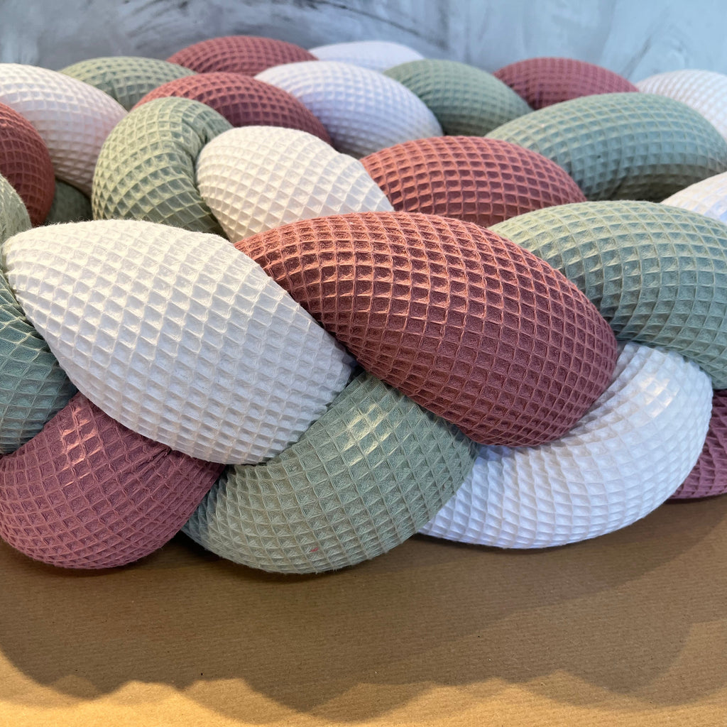 Geflochtene Bettschnecke / Bettschlange Nala - Baby-Anmata